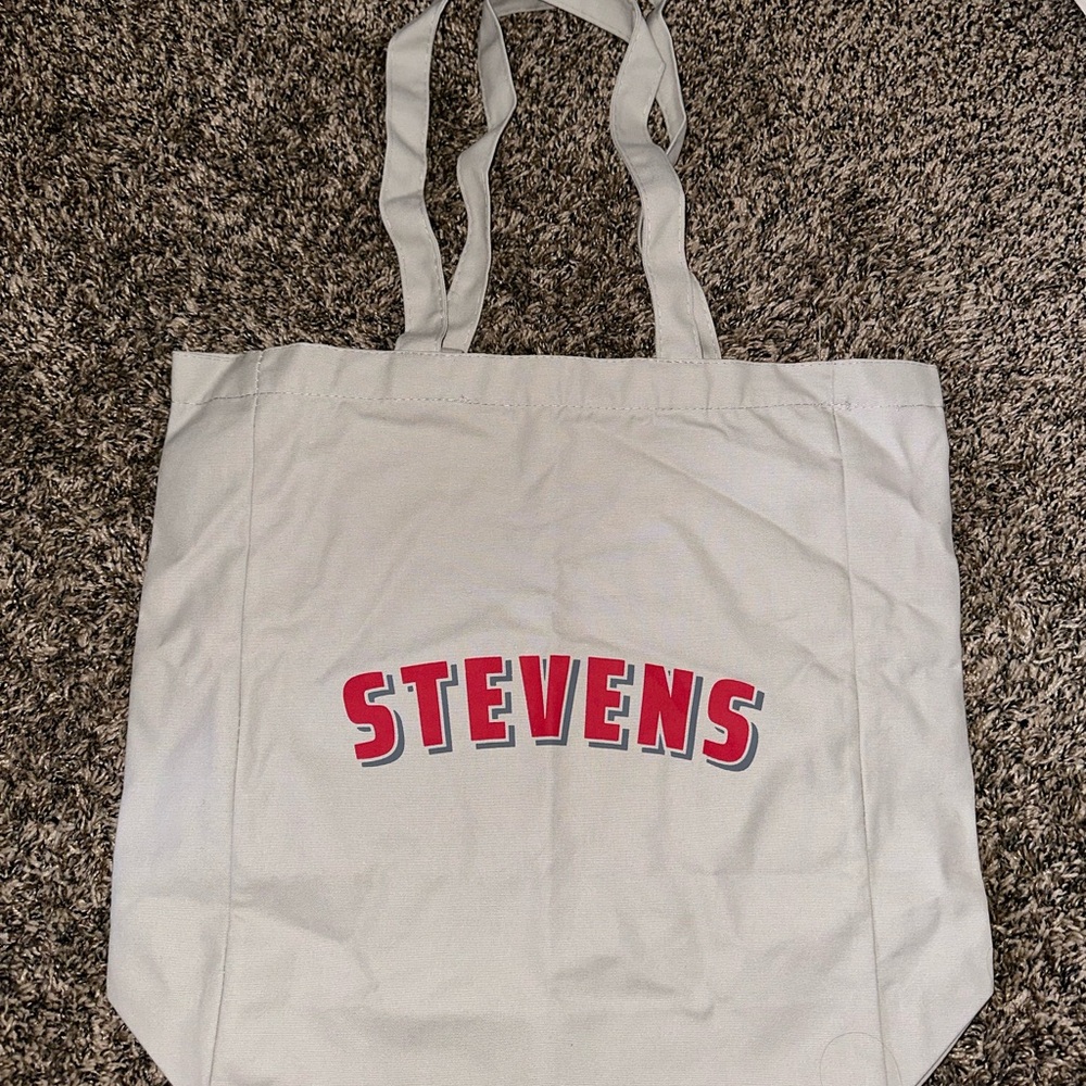 NWOT Grey Tote -Steven’s Institute of Technology College